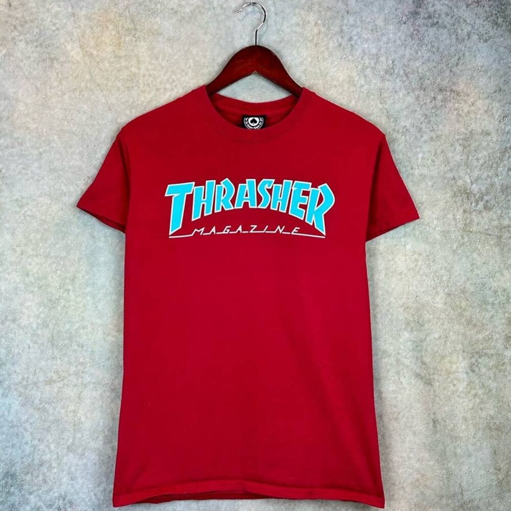 Thrasher Magazine T Shirt Mens Size S Red Blue Skating Pullover Skate Crew Neck